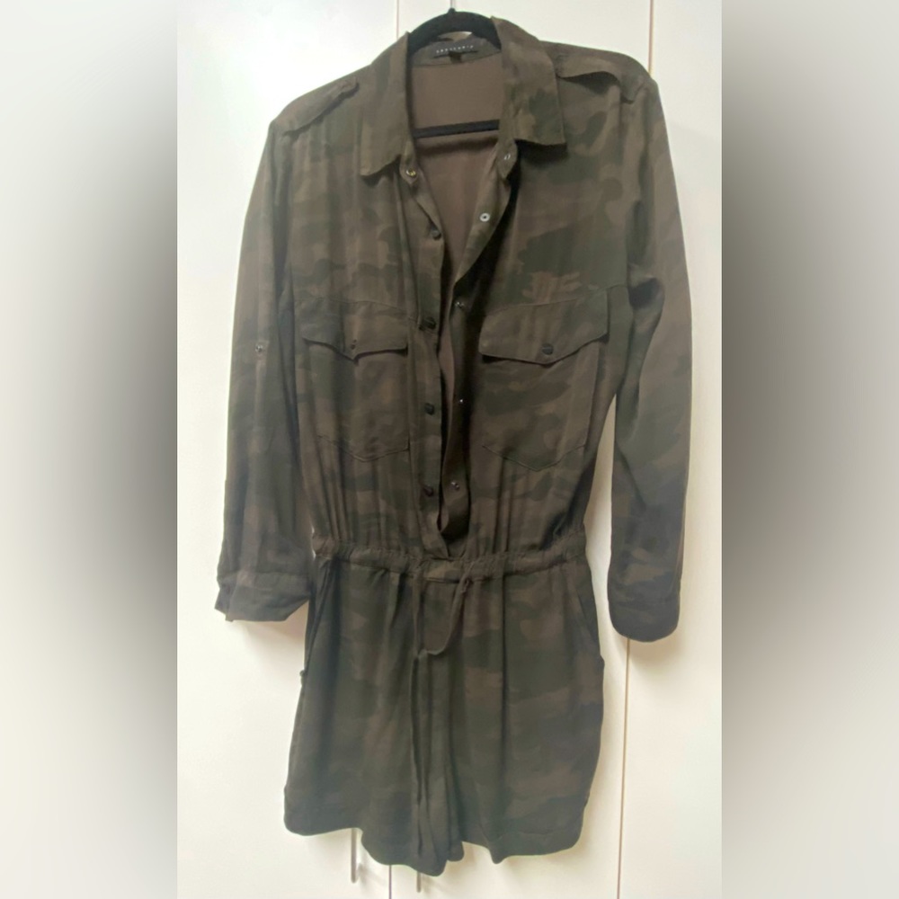This romper is a great Fall outfit!